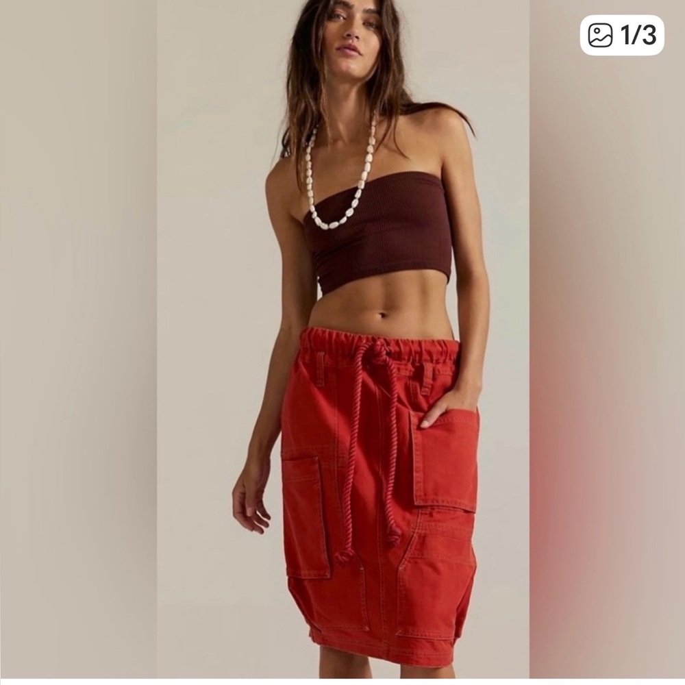 NWT Free People Carmen Skirt, Mineral red - Small